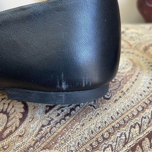 Tory Burch Benton Ballet Flats Shoes Black Nappa Leather Gold Tone Logo Size 7.5 - Picture 8 of 13